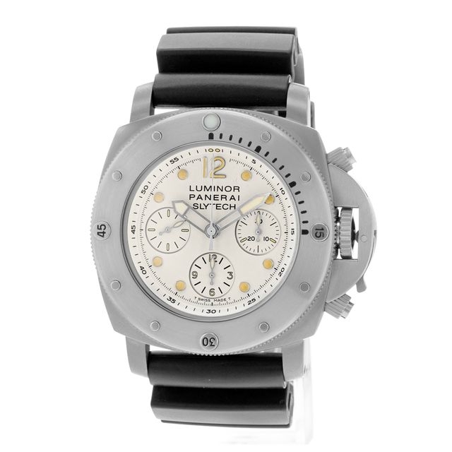 Panerai Luminor Chrono PAM00225 Image 3